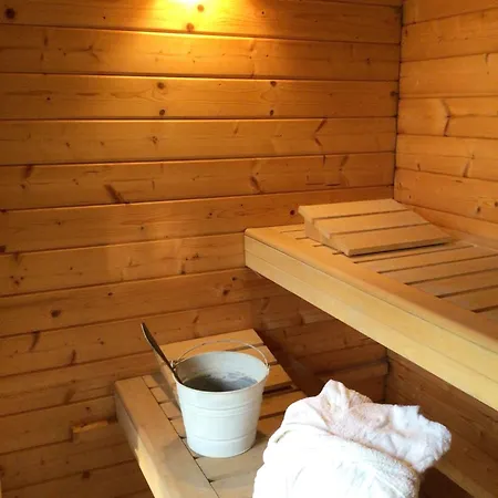 Lejlighed Hof Luecke - *